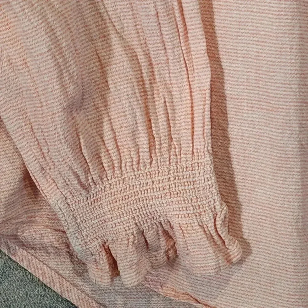 Joe Fresh Pink & White Button Down Long Sleeve Shirt in Size Medium - Picture 3 of 9